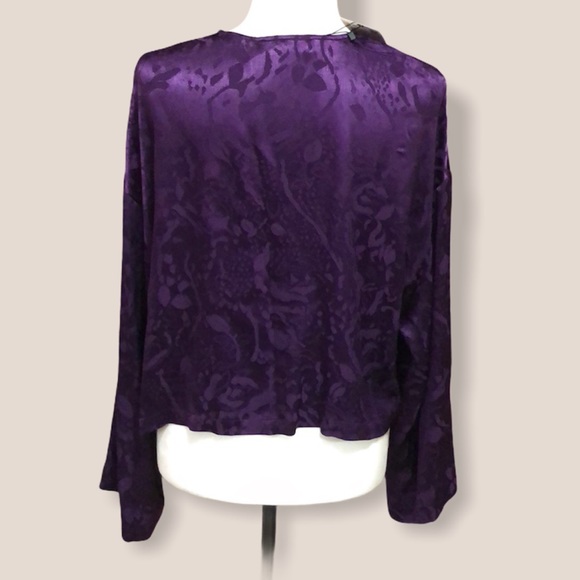 Jacquard Cropped Blouse - Picture 6 of 6